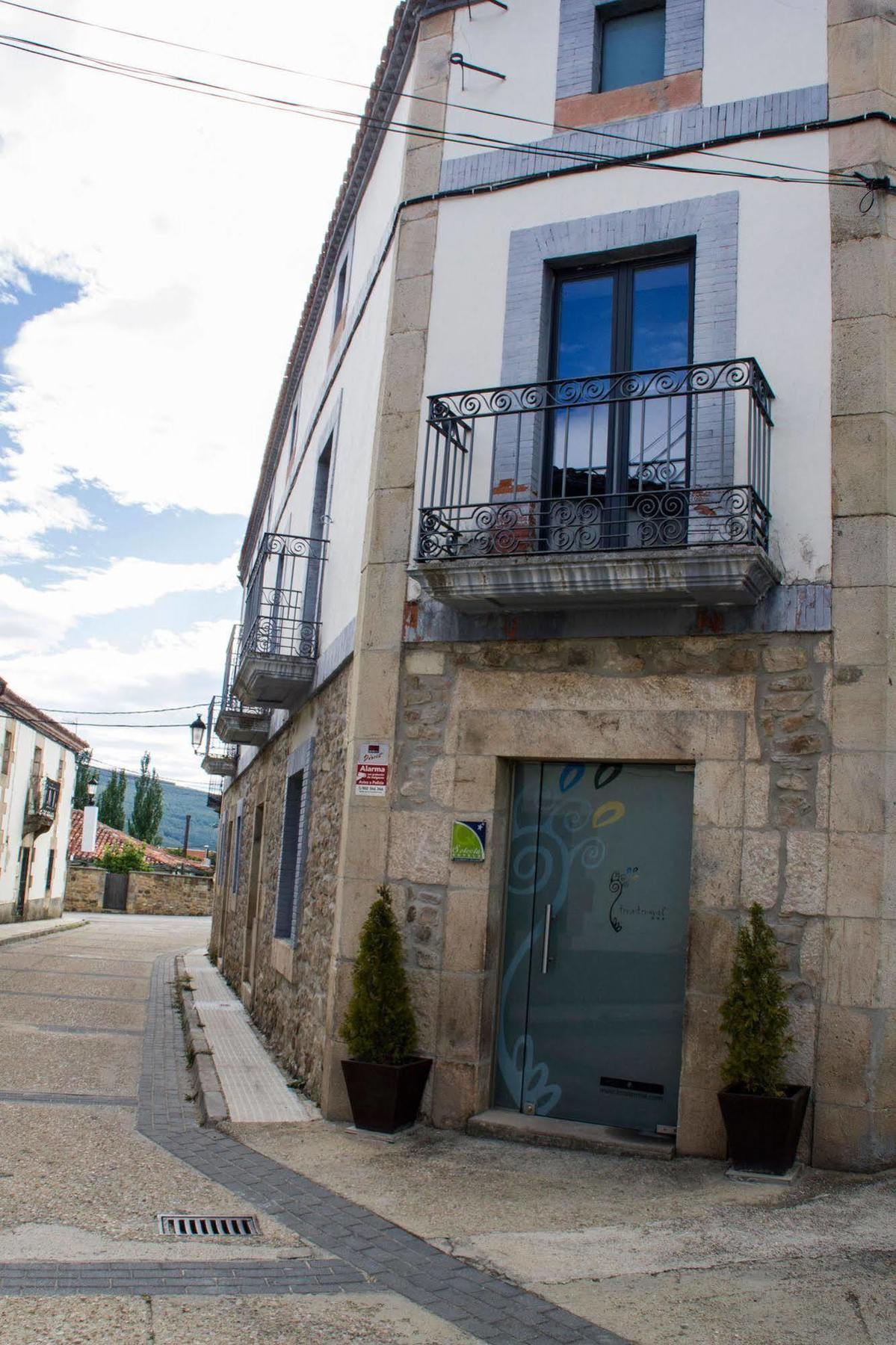 Hotel Teratermal Valdeavellano de Tera Exterior foto